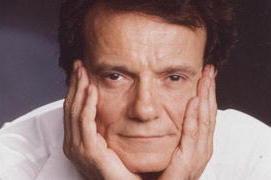 Slitta lo show al Goldoni di Massimo Ranieri 