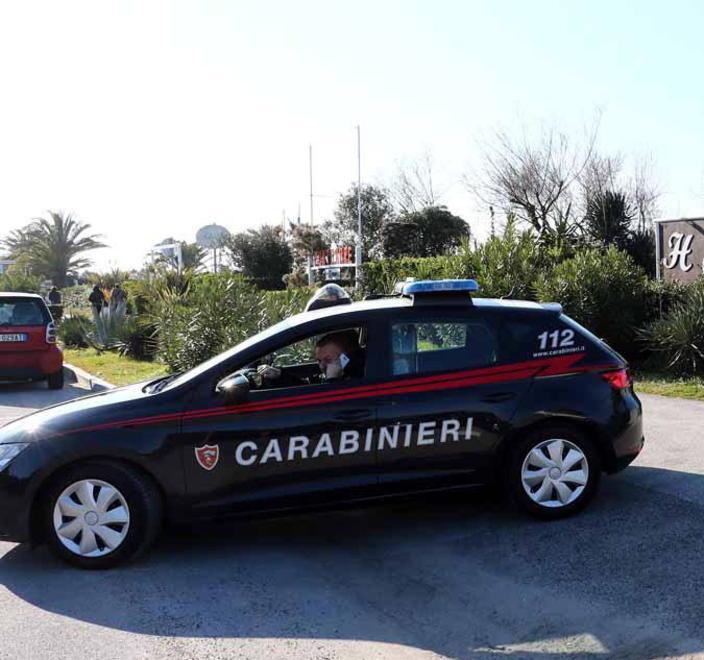 «Ho un pacco dal Patronato» ma l’anziana sventa la truffa