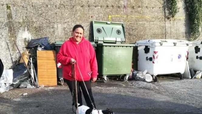 «Il parcheggio di Sorgnano è diventato una discarica di rifiuti a cielo aperto»
