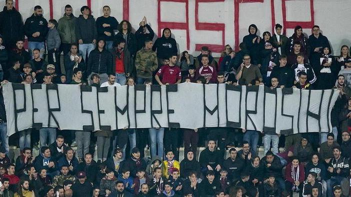 Ma alla fine la Curva Nord applaude i giocatori