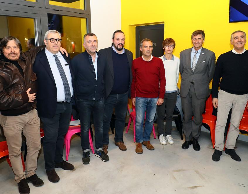 Aspiranti sindaco Prima sfida sullo sport per gli otto candidati 
