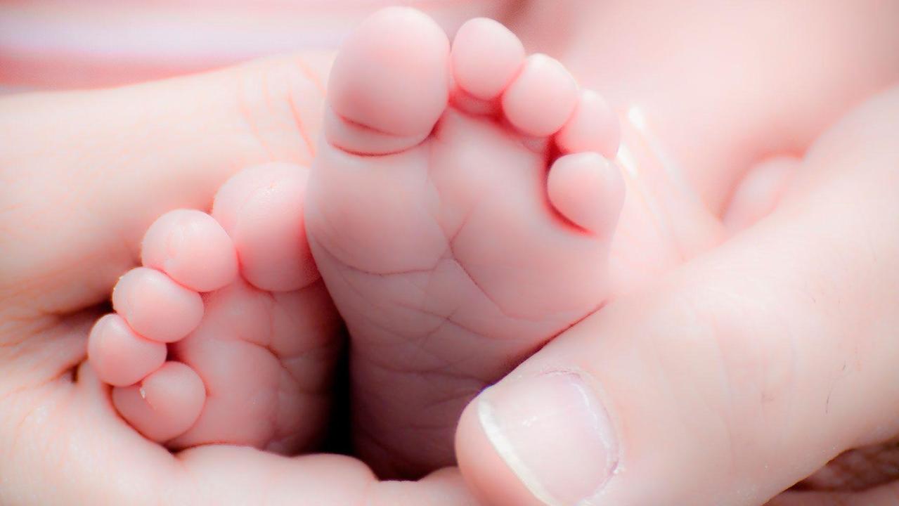 Neonata abbandonata dai genitori in ospedale