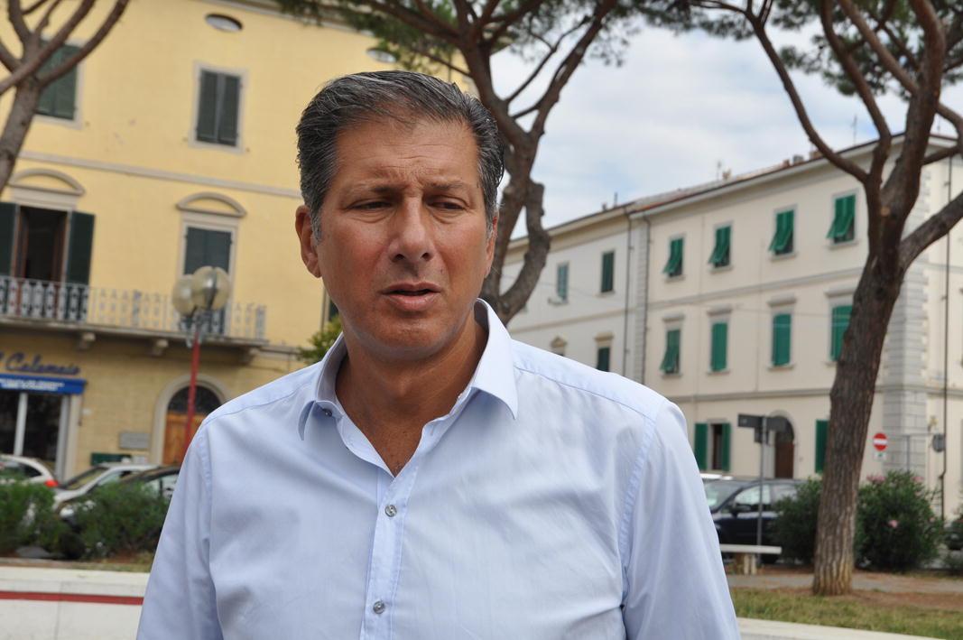 I Mc Donald's di piazza Grande e Stagno cercano 5 addetti