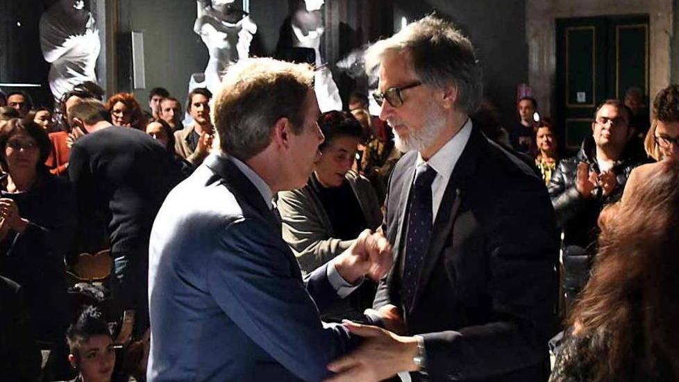 Koons a Carrara: «Sono interessato a lavorare la pietra»