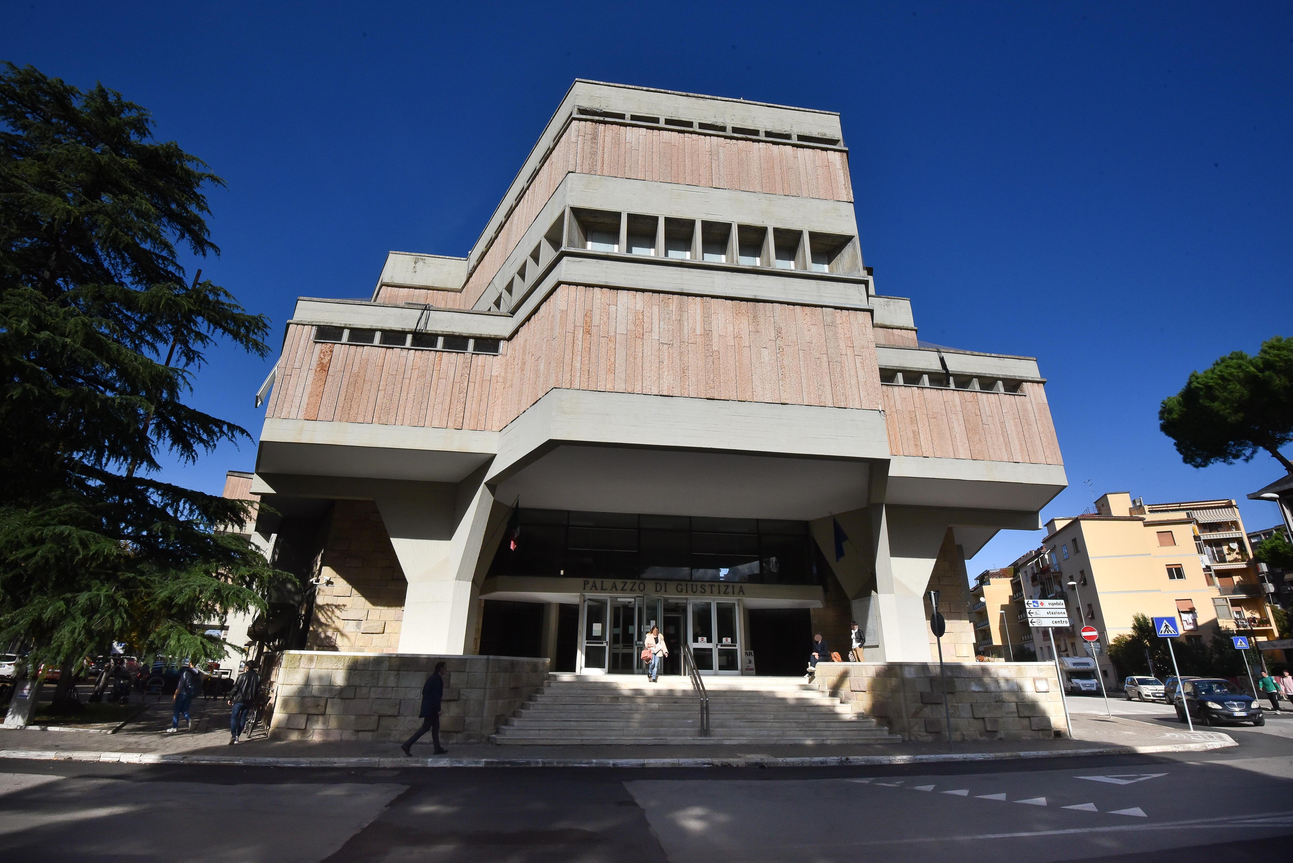 Il tribunale di Grosseto (foto Bf)
