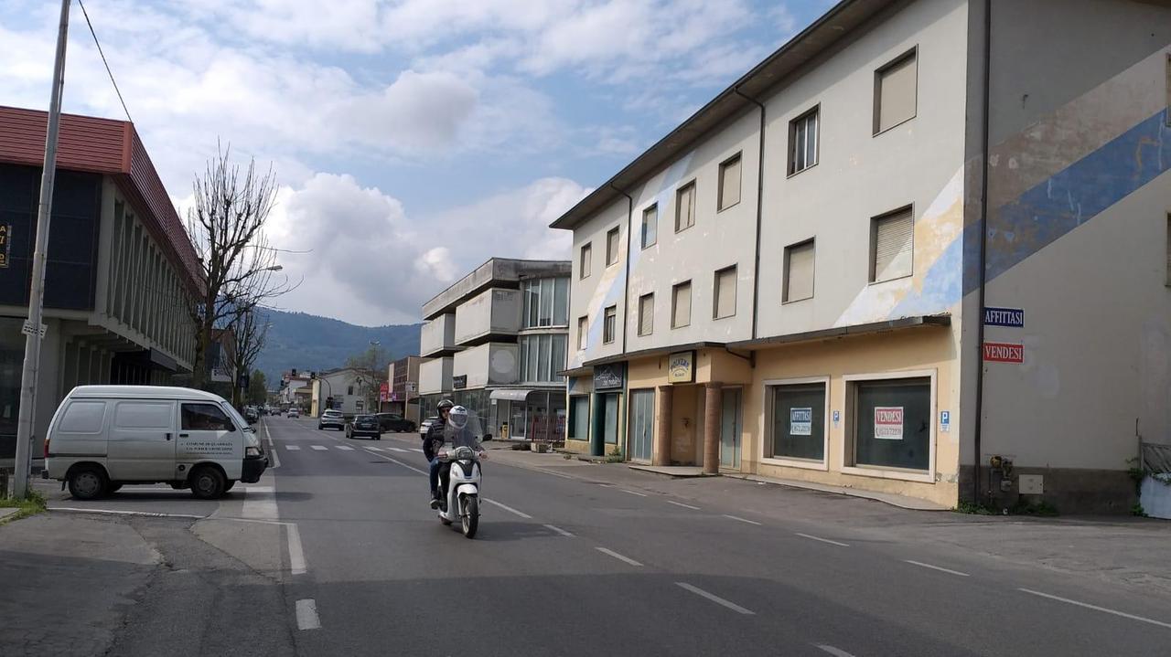 Quarrata, la città del mobile orfana dei passati fasti è in cerca di un’identità (con chi è rimasto)