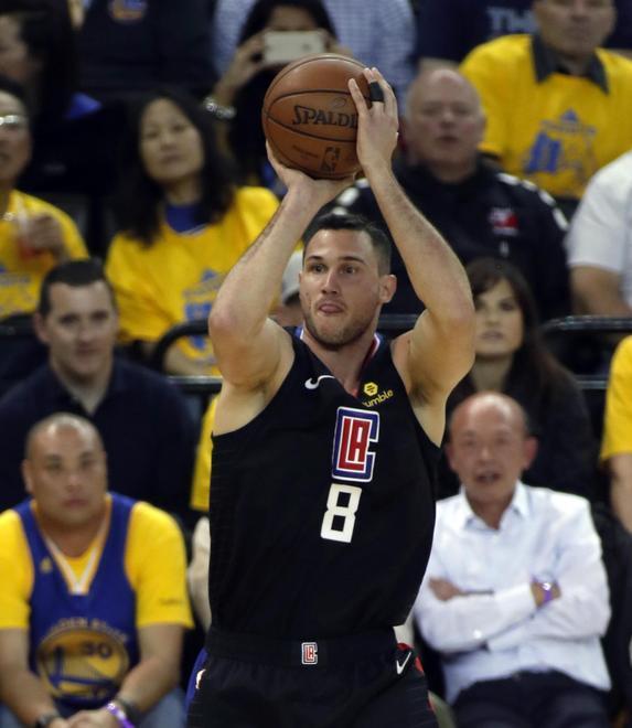 È Gallinari il vero Warrior 24 punti per un miracolo: i Clippers rimontano da –31