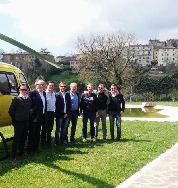 Gli imprenditori arrivati in elicottero insieme al sindaco Verruzzi