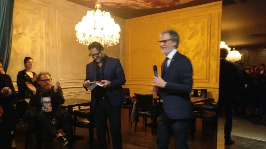 «Il marmo è wonderful» Koons star al party a Nca