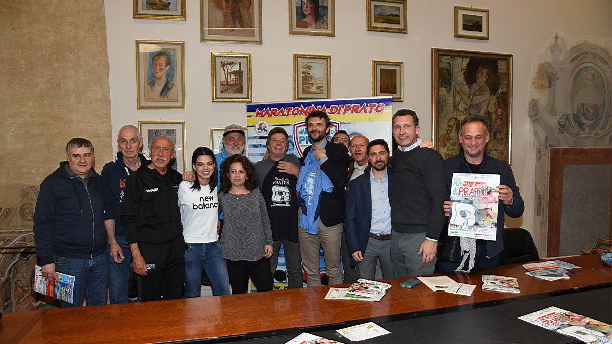 Presentata nella sala giunta del Comune la Maratonina di Prato che si corre il 21 aprile 2019