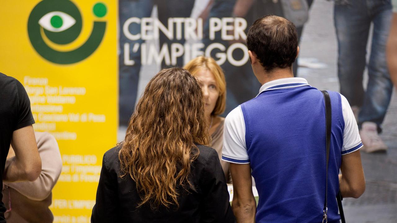 Scatta la corsa per fare il navigator: tremila posti, 152 in Toscana