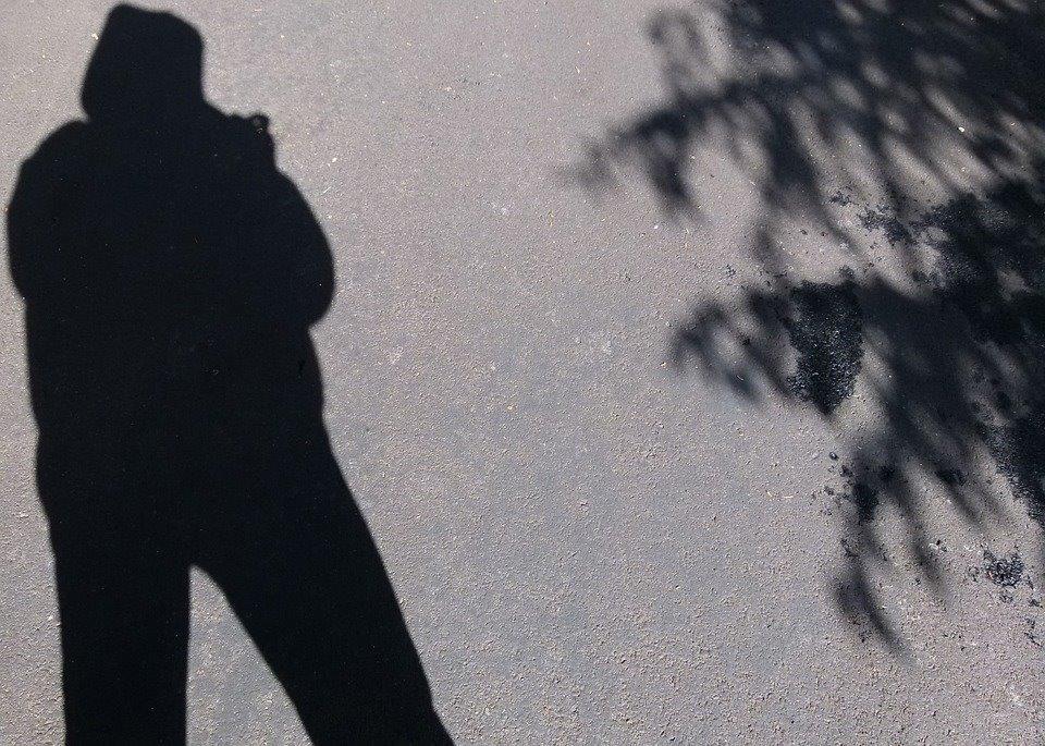 La telefonata del pedofilo geloso fa scoprire la famiglia dell'orrore