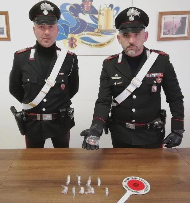 Ecstasy per il rave nascosta nel furgone: tre arresti 