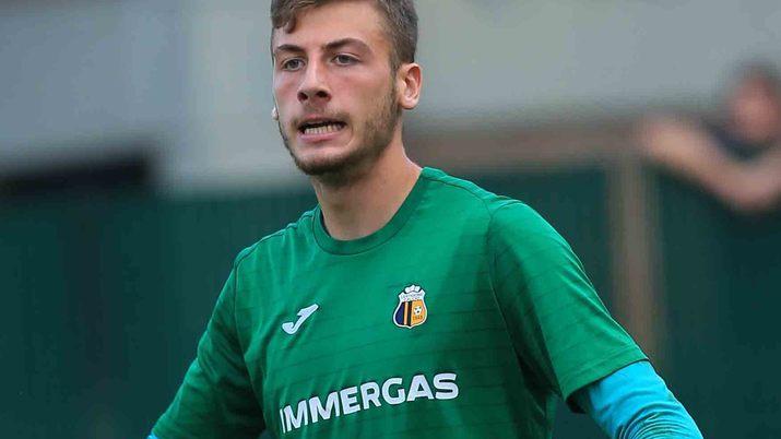 Il portiere Faccioli tiene a galla il Lentigione a Pavia