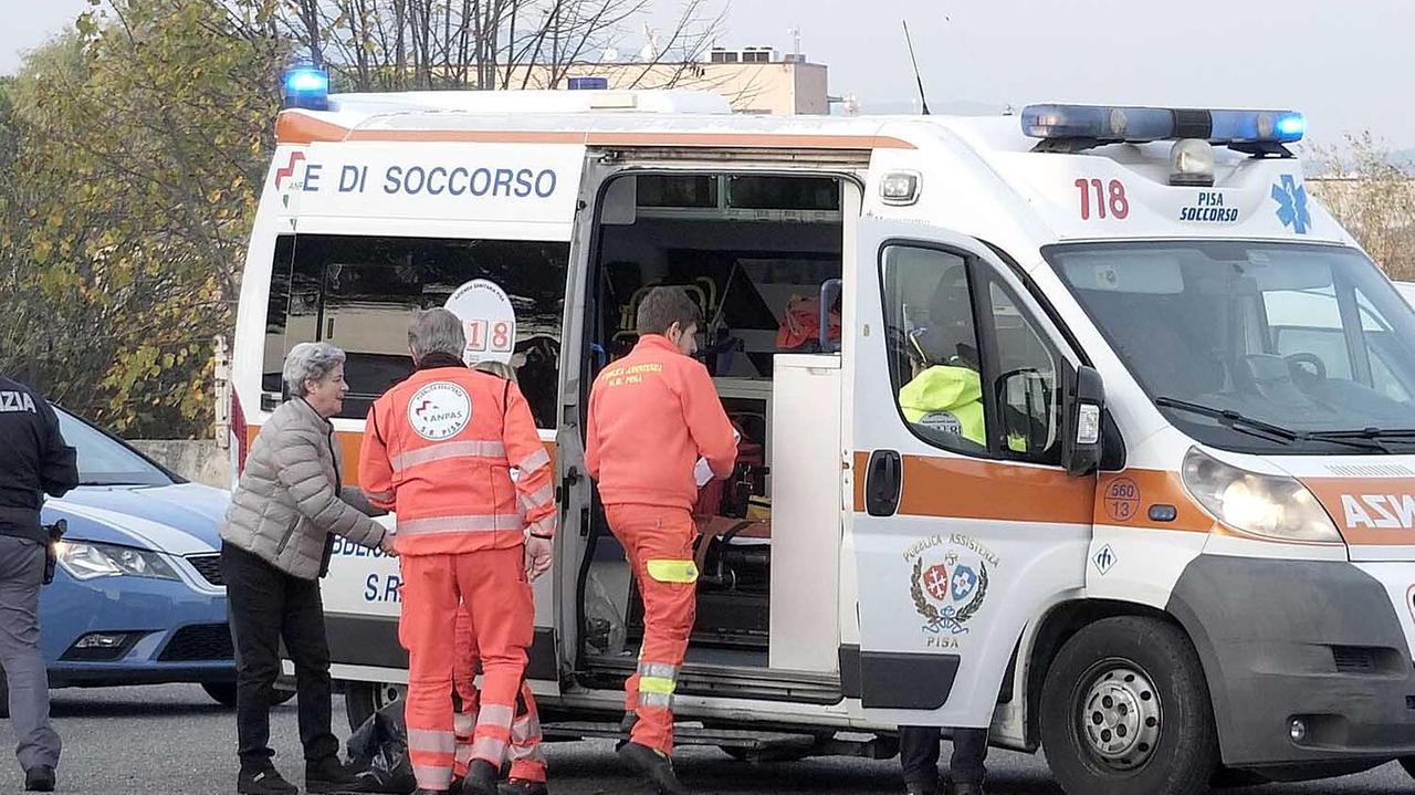 Incidente alla rotonda di Papao, mano semi amputata a un motociclista