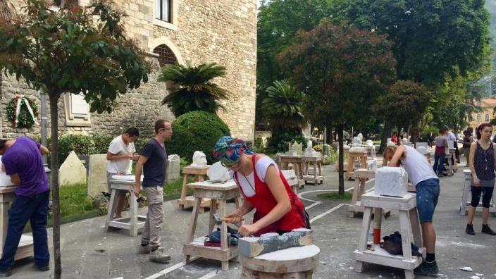 Il simposio degli allievi di scultura dell'Accademia di Belle Arti di Carrara