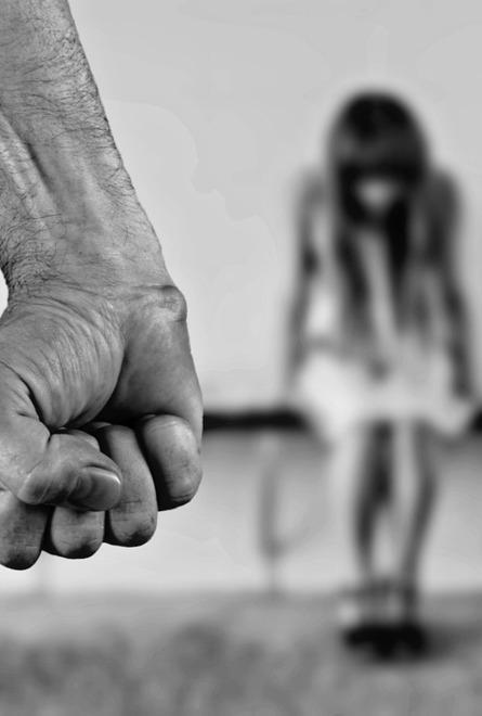 Sesso con tredicenni, arrestati tre uomini 
