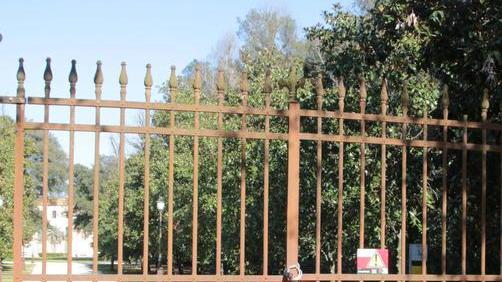 Per tre volte rubano dentro villa Borbone