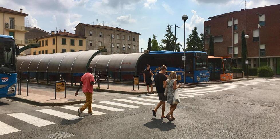 Autisti a giudizio per interruzione di pubblico servizio 