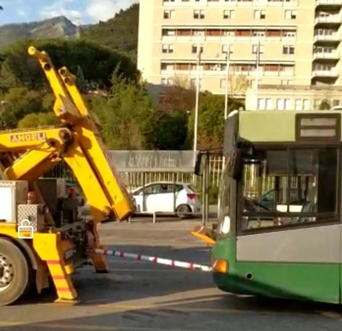 Incubo guasti al capolinea, saltano altre due corse