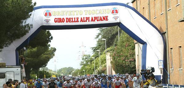 La corsa che mancava Ritorna con la 52esima edizione lo storico “Giro delle Alpi Apuane”