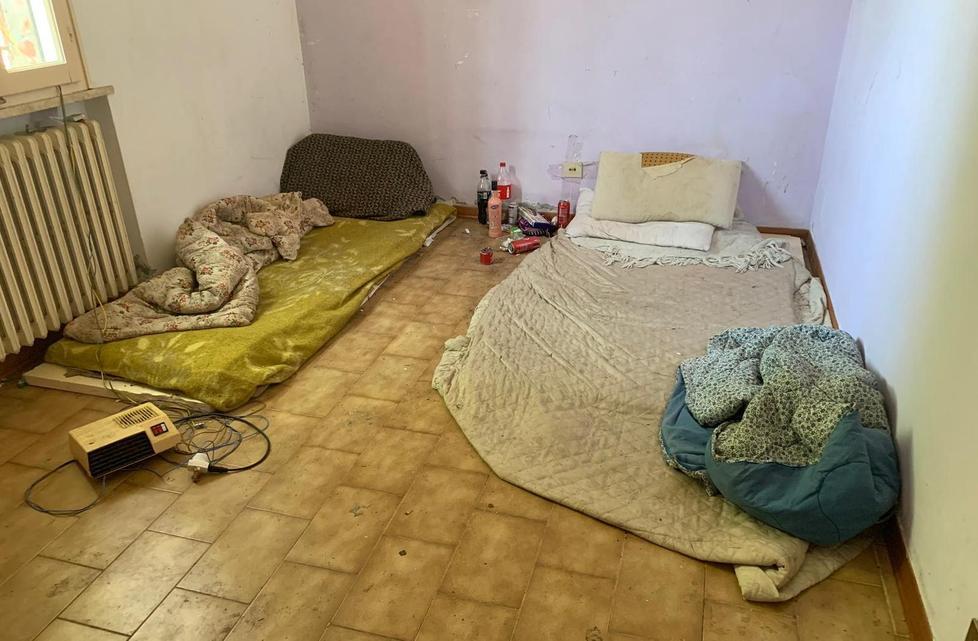 Altri abusivi nella palazzina 