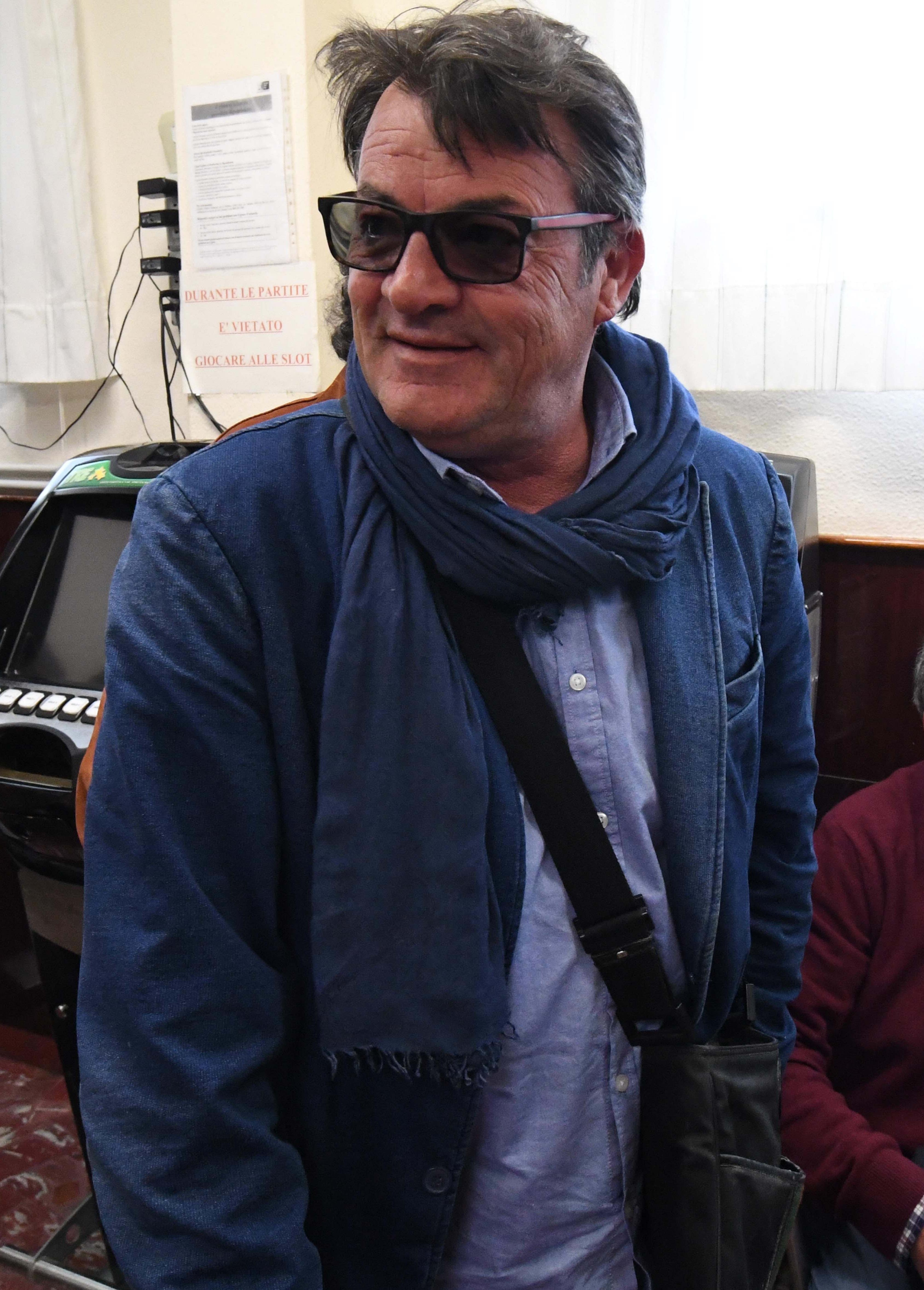 Alessandro Caponi, bandiera del Pontedera e padre dell'attuale capitano Andrea