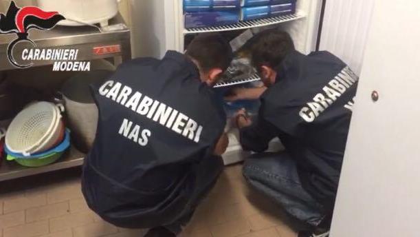 Gravi irregolarità: denunciate due case di riposo modenesi
