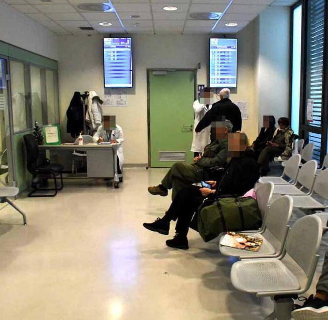 «Pronto soccorso, operatori allo stremo 14 medici fanno il lavoro di ventidue» 