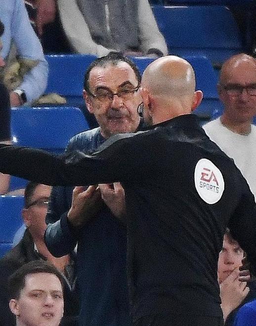 Da maestro a «italiano di m...» Sarri, la Brexit dietro l’angolo 