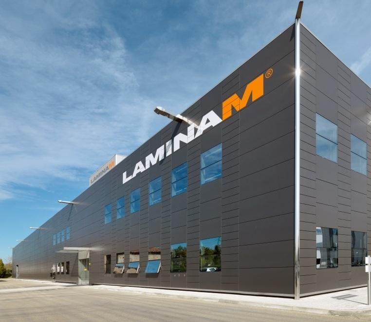Stefani cede anche Laminam: il Fondo Alpha sta per chiudere 