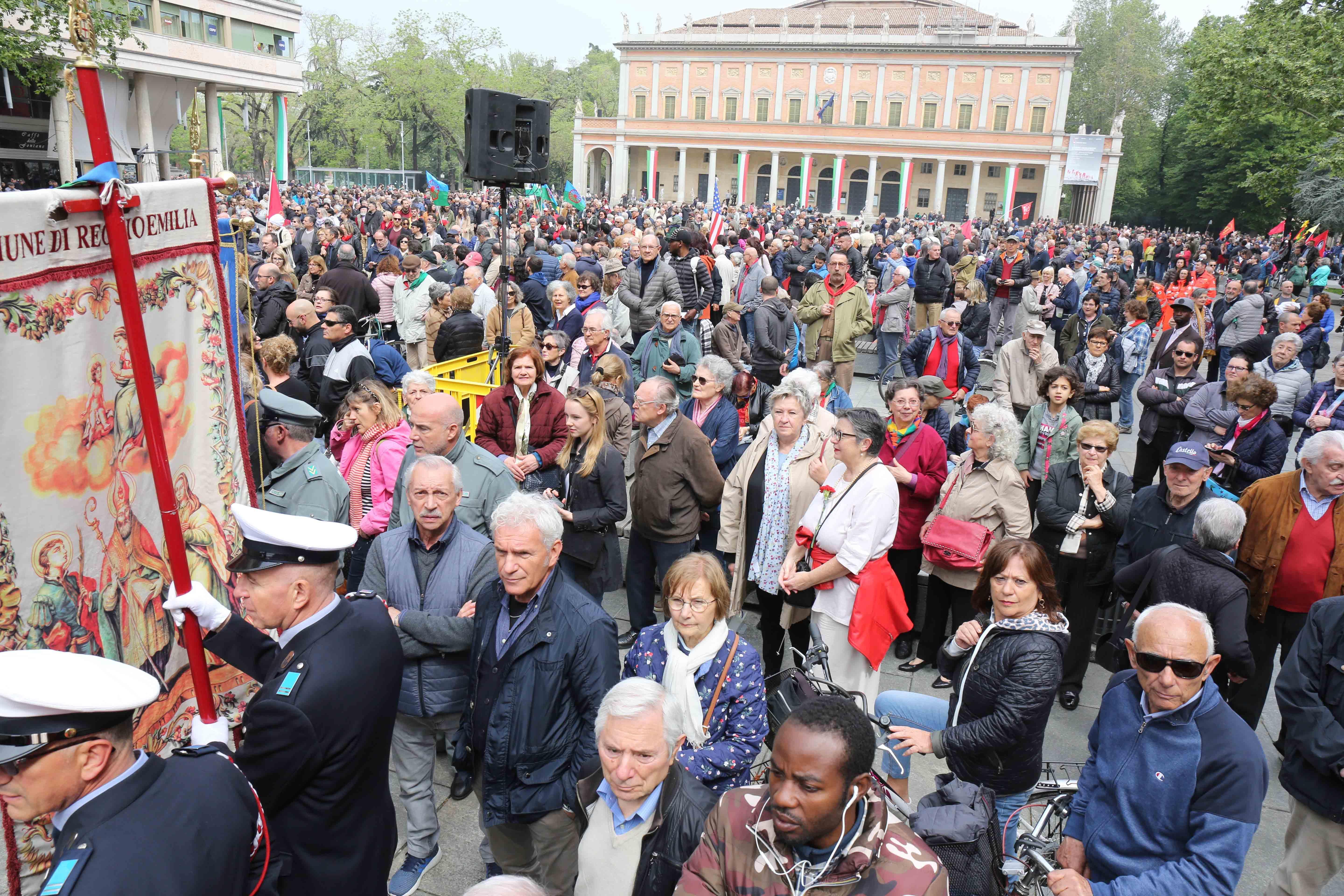 25 Aprile, in duemila in corteo a Reggio Emilia per la Festa della Liberazione