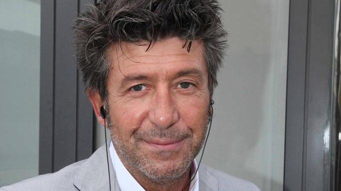 Forza Italia difende Benedetti: avanti così alla Versiliana