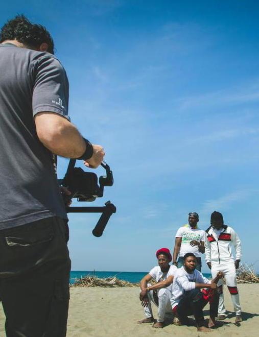 Una piccola profuga protagonista del film sulla Cri di Lucca 