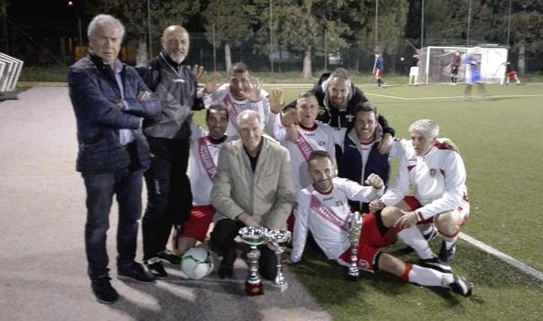 Trionfo dei Veterani Sportivi Una tripletta di Spampani nella finalissima col Veliero