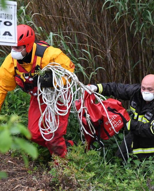 Sequestrati furgone e cellulare dell’uomo trovato cadavere 