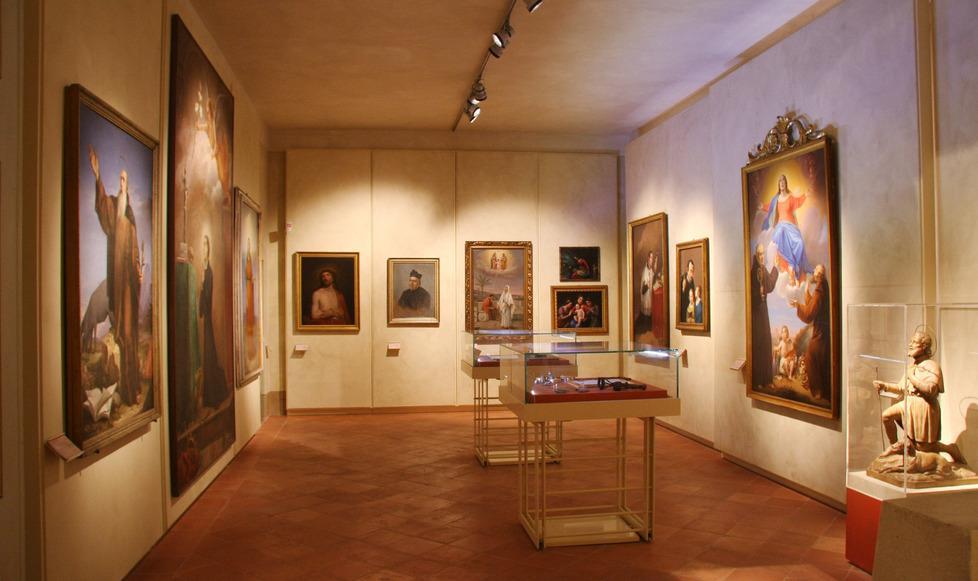 Uno scrigno di arte sacra e di oggetti della diocesi