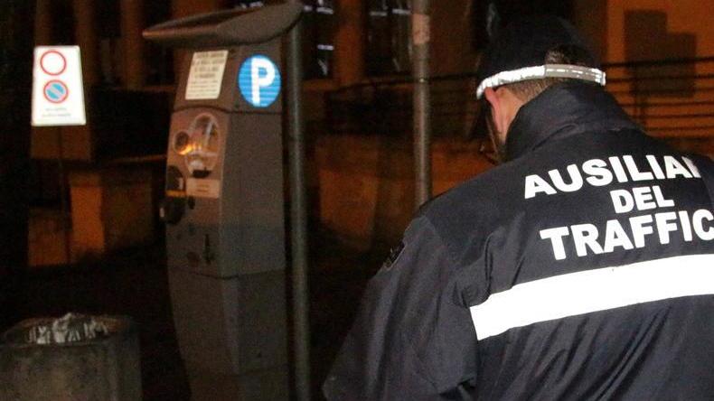 Staccati ogni mese duemila biglietti per la sosta di cortesia