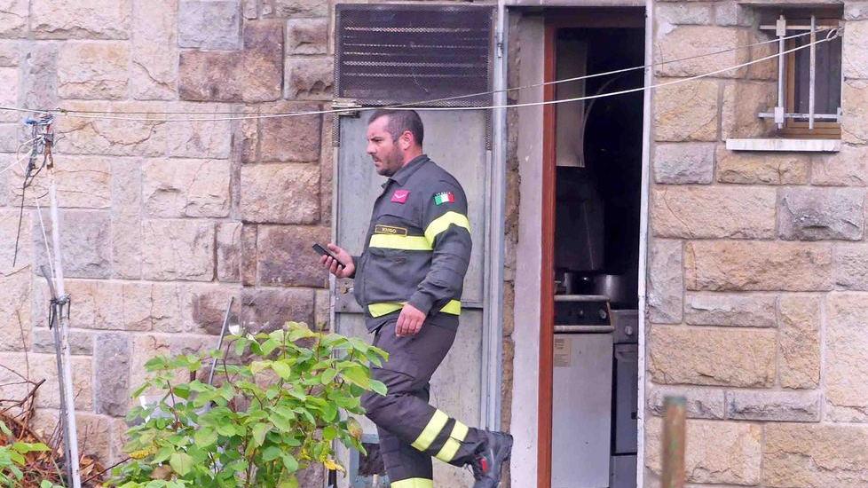 Fiamme in un garage
