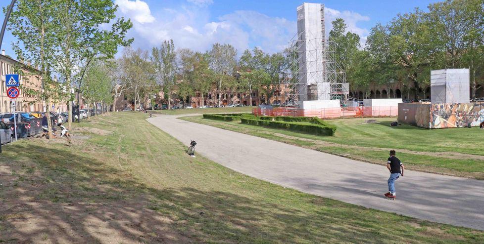 Piazza Ariostea aspetta le gare dei pattinatori
