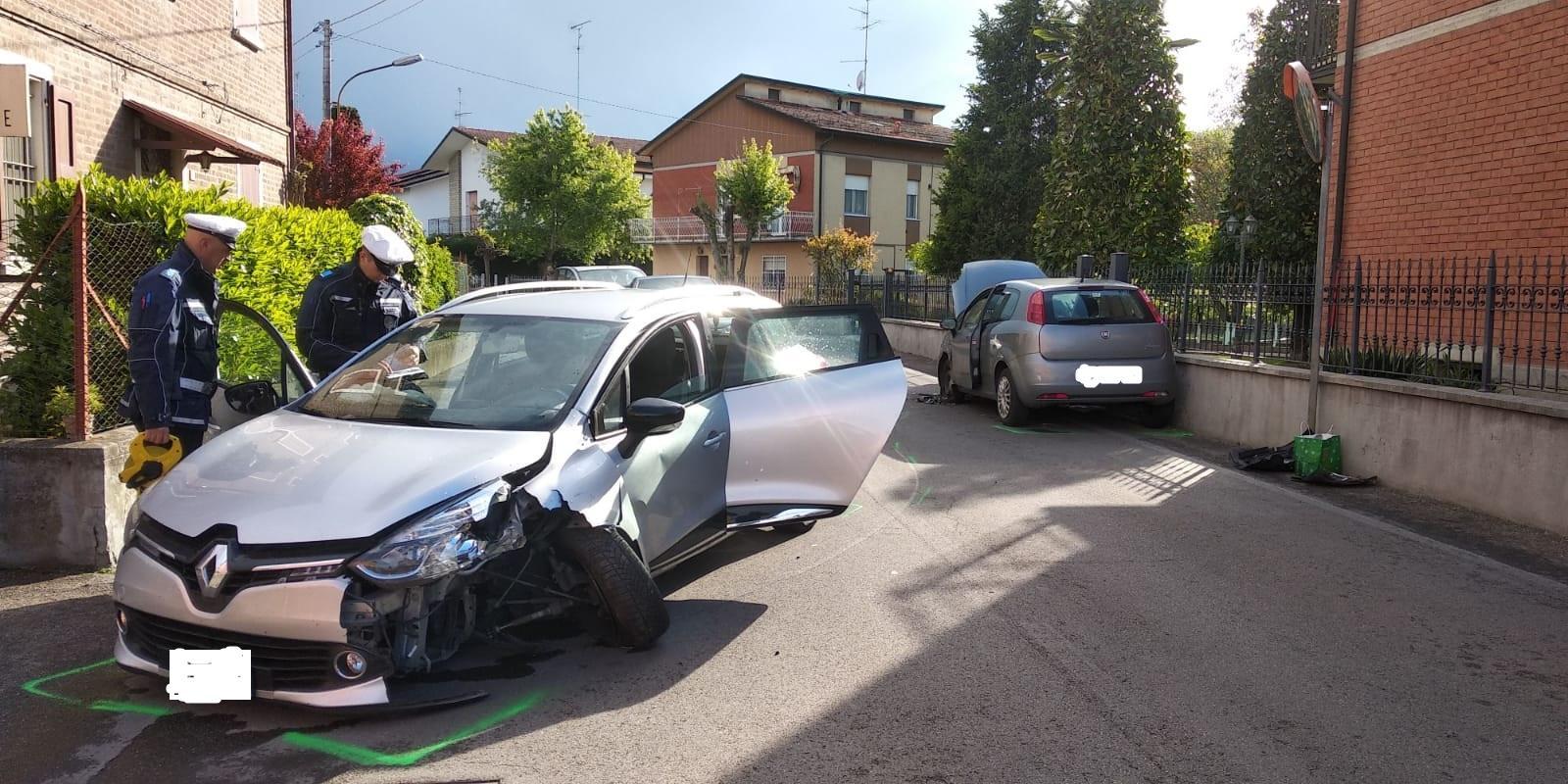 Gli accertamenti della municipale Tresinaro Secchia sull'incidente a Cà de Caroli
