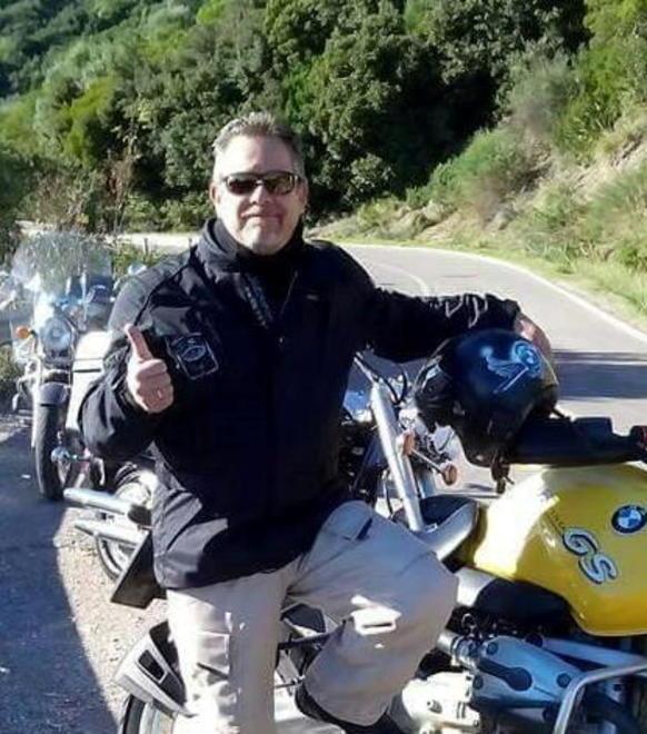 Schianto frontale sulla Maremmana Muore a 53 anni in sella alla sua moto 