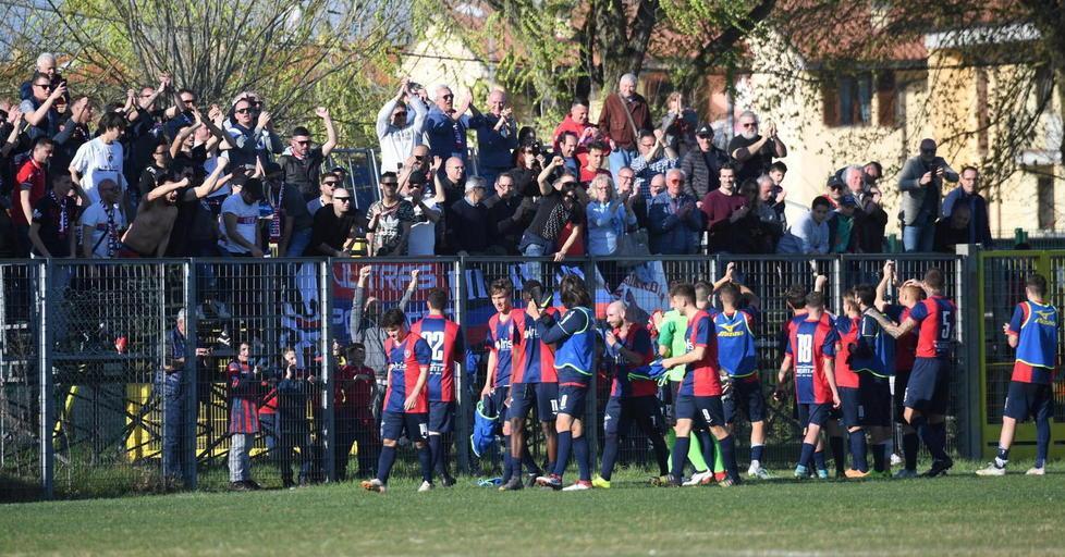 Rossoblù, una missione a Forte dei Marmi: tre punti per sperare 