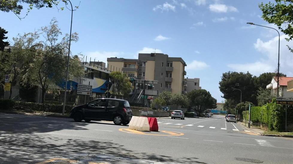 La rotatoria su via Allende
