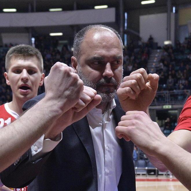 Basket, Pistoia spera ancora