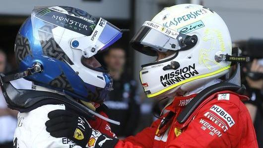 Mercedes fa la storia: 4 doppiette in 4 gare Niente riscossa rossa