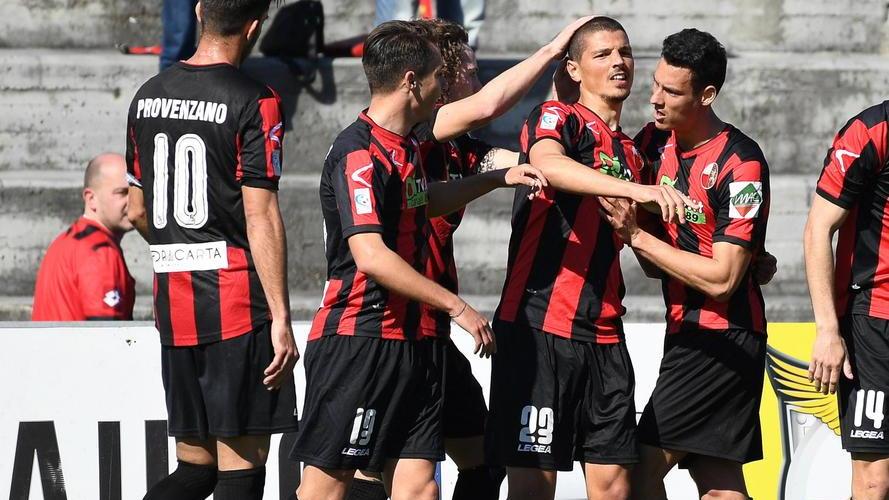 Lucchese, il 7 maggio la Federcalcio discute sul ricorso del Cuneo per riavere due punti