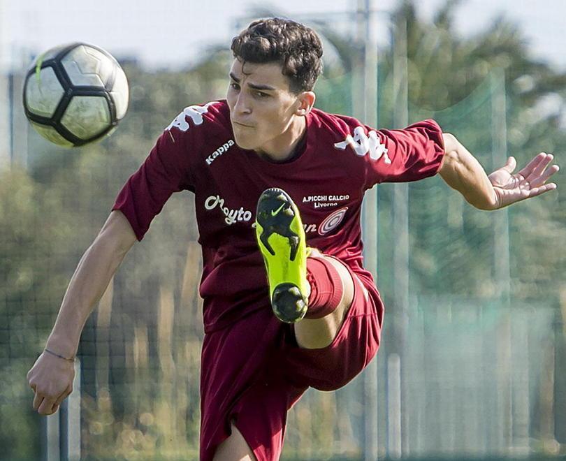 Vittoria e sorpasso: Neri-gol all’89’ fa esplodere il Picchi 