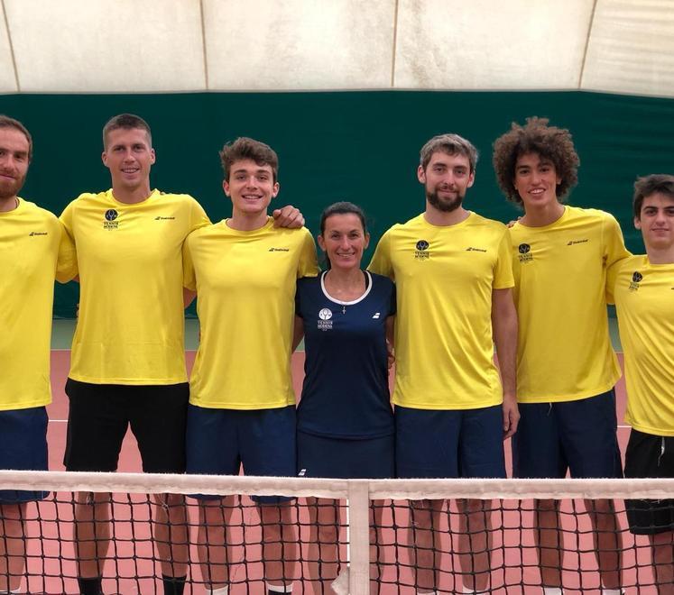 Tennis Modena senza rivali viaggia a punteggio pieno 