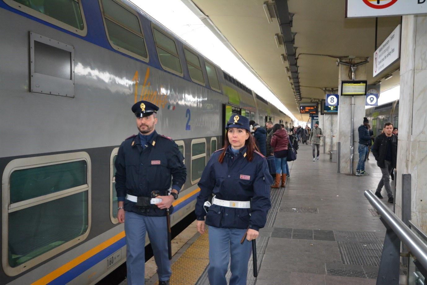 Agenti della Polfer